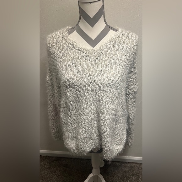 Altar'd State Sweaters - Altar'd State V Neck Women’s Sweater‎ L/XL